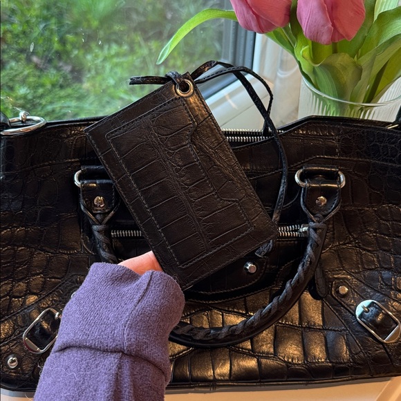 Balenciaga First Croc-Embossed Handbag - Picture 5 of 16